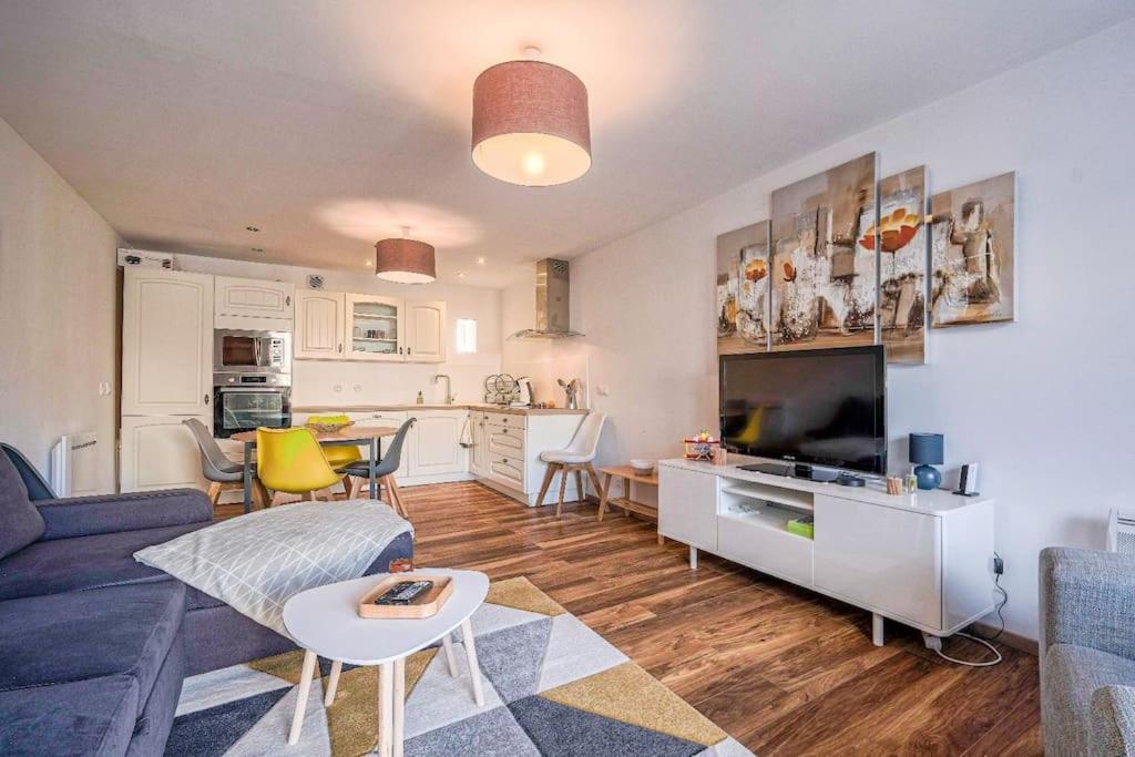 Magnifique Maison De Ville - Parking - Proche Disney Fublaines Ngoại thất bức ảnh